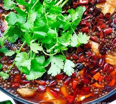 麻辣鱼火锅的做法