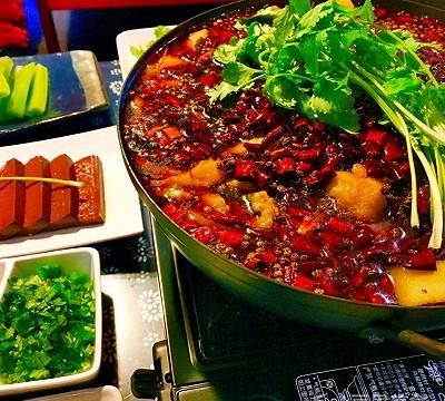 麻辣鱼火锅的做法