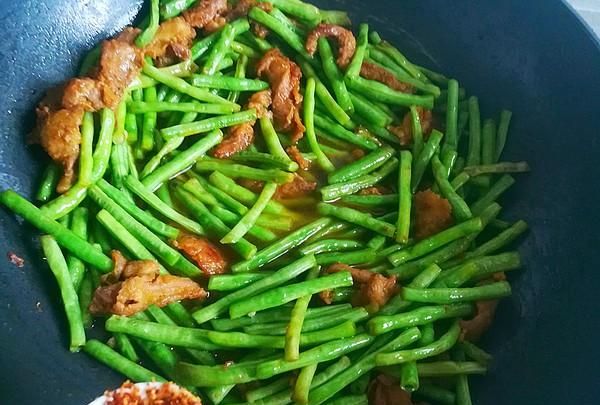 牛肉炒豆角丝怎么做,土豆牛肉豆角丝炖菜图11