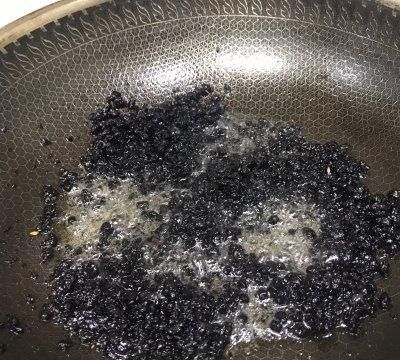 最靠谱最好吃最详细的万能辣椒酱（自制）做法！零失败