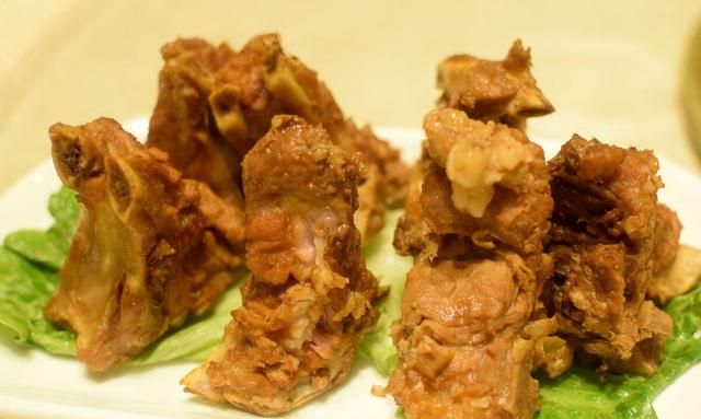 东北人的年夜饭菜谱，12道特色东北菜，每道菜都是东北人的最爱