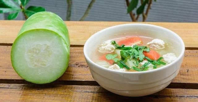 每天喝一碗冬瓜汤有什么作用(每天都吃冬瓜汤有什么好处)图3