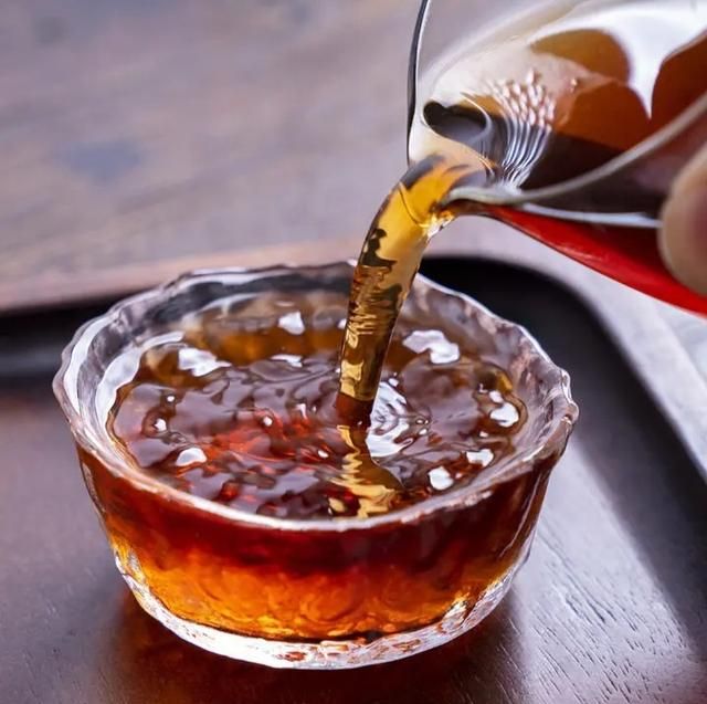 普洱茶的前世今生（熟、生普的区别、鉴别挑选、储存收藏、功效）