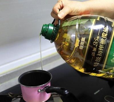 #橄享国民味 热烹更美味#健脑益智的清蒸比目鱼