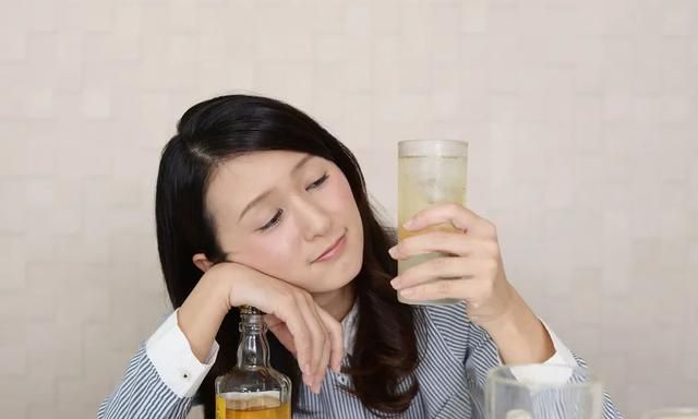茶、蜂蜜水、海带汤 究竟谁才是解酒良方？