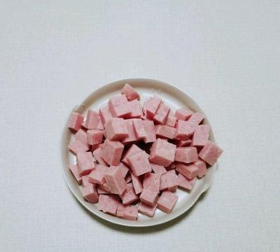 迷倒全家的5分钟快手菜～午餐肉炒鸡蛋，真心好吃