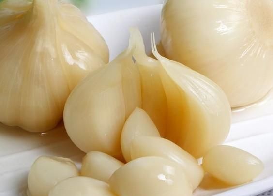 腌蒜菜用什么方法,腌蒜菜图1