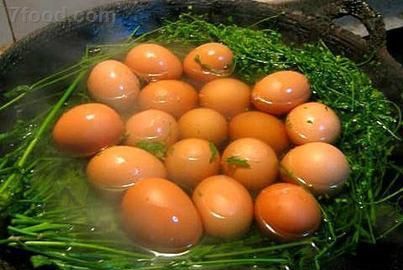 三月三地菜煮鸡蛋有什么说法(三月三地菜子煮鸡蛋有什么作用)图1
