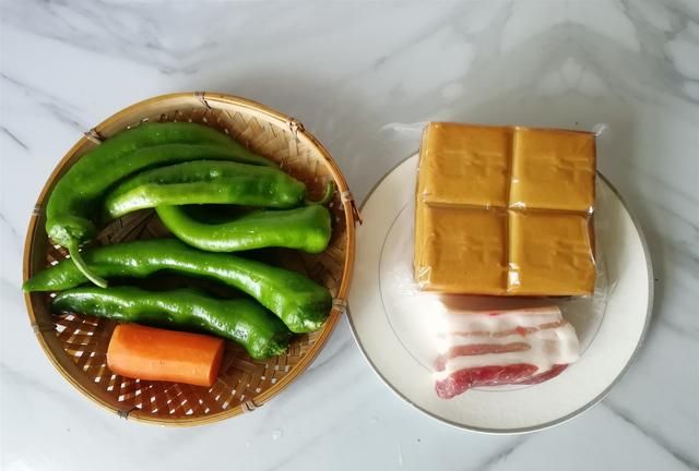 好吃不过家常菜，豆干的家常做法，简单营养，好吃下饭