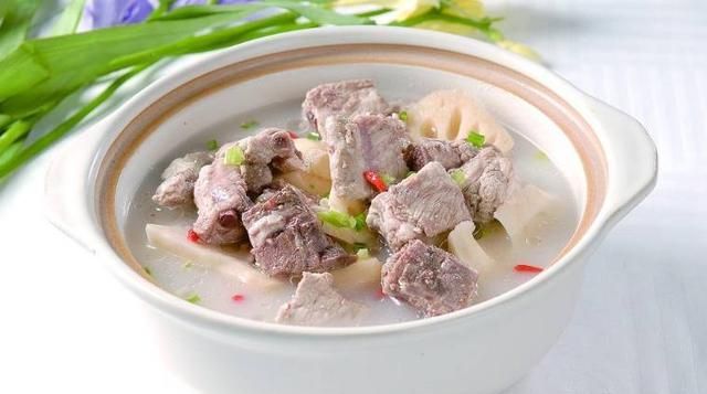排骨汤有什么营养,常喝对身体有什么好处吗图7