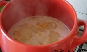 南瓜玉米粥的做法,南瓜玉米粥的家常做法