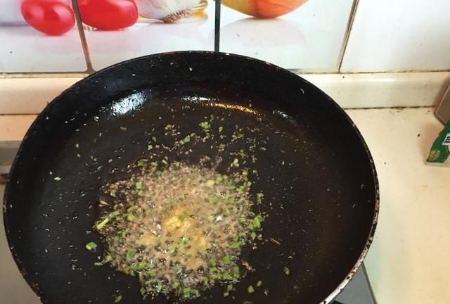 秃黄油怎么做(自制秃黄油)图7