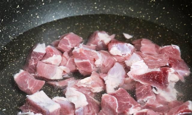 这样做出来的「红烧羊肉」味道真的太好吃了，附配方+做法
