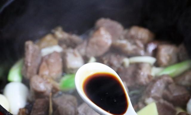 这样做出来的「红烧羊肉」味道真的太好吃了，附配方+做法