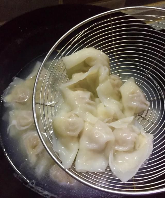 速冻馄饨怎么煮几分钟图4