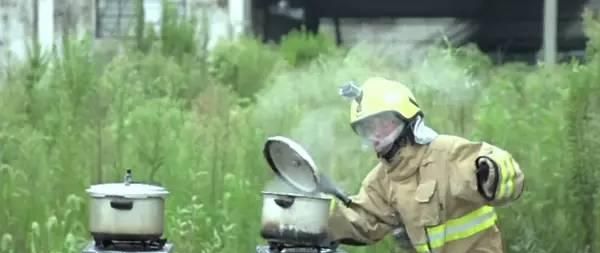 居民家中突发巨响，竟是这种常见的锅发生爆炸……