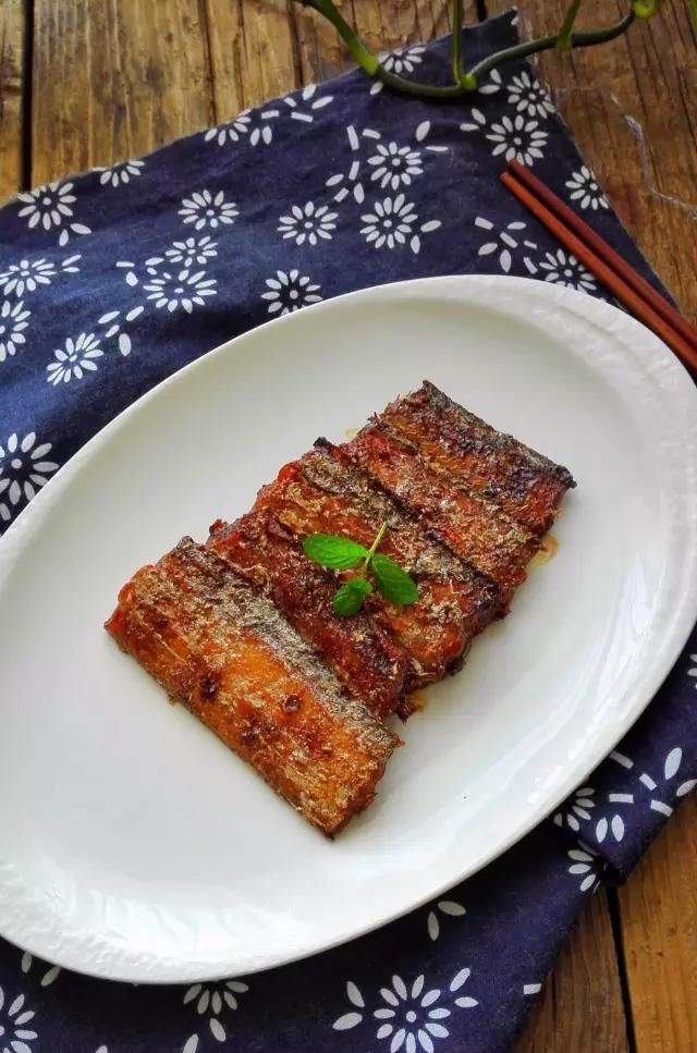M厨美食｜滋阴养肝的干烧带鱼