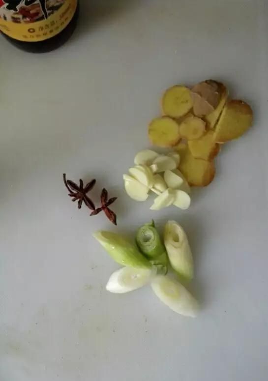 M厨美食｜滋阴养肝的干烧带鱼
