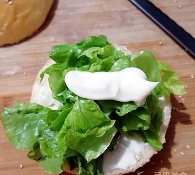 超松软香酥鸡腿汉堡包(汉堡胚+炸鸡腿超详细步骤)