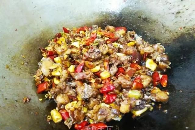 麻辣兔丁：抵挡不住的麻辣诱惑