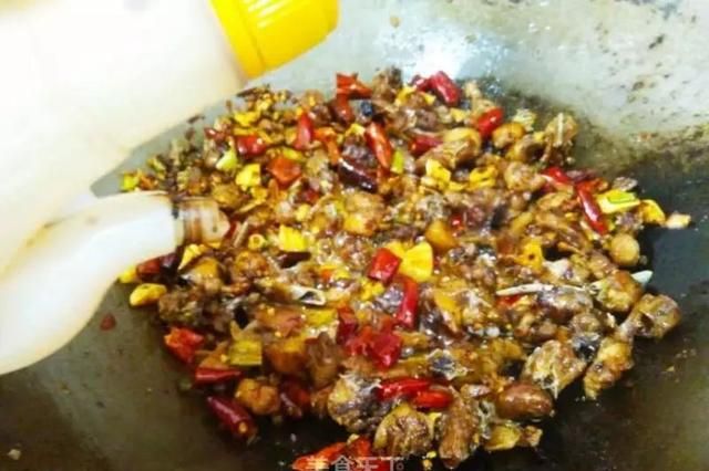 麻辣兔丁：抵挡不住的麻辣诱惑