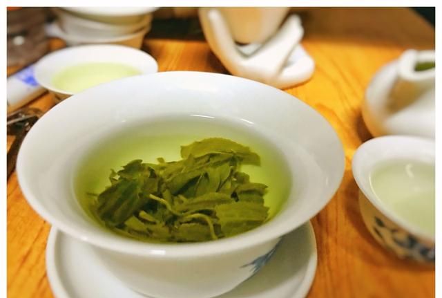 普洱生茶和普洱熟茶对人体有哪些好处？