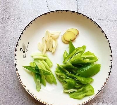 干煸土豆片，超美味的下饭菜
