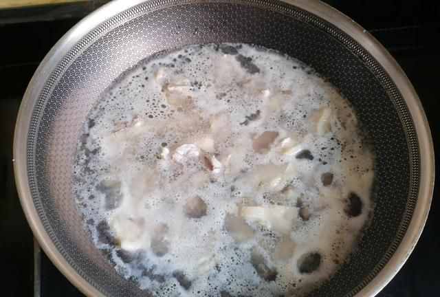 猪肚鸡的潮汕做法