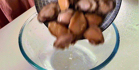 厨房小白都会的鲍鱼简单做法，过年露一手，招待客人有面子