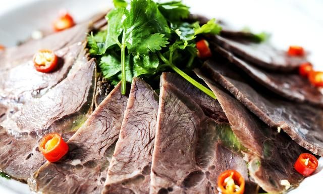 准备年夜饭：这10道凉菜堪称“扛把子”，开胃解腻，比热菜还要香