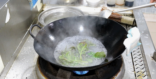 鸡蛋配什么菜最好吃？教你6种不同的做法，鲜香美味，顿顿吃光盘