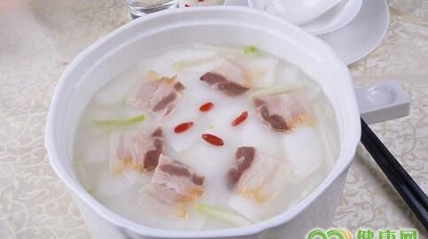 适合孕妇喝的5款营养汤食谱