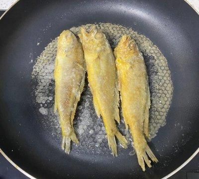 这道红烧小黄鱼，一周吃六次都嫌少