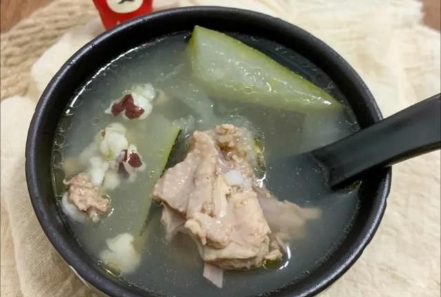 明日大暑，喝汤最适宜，推荐7款汤，清香回甘不油腻，全家都爱喝