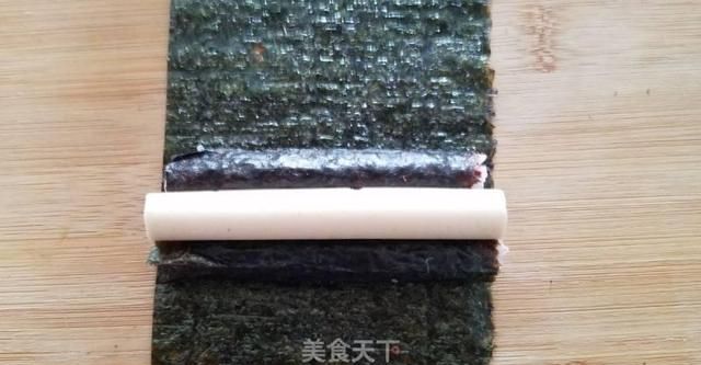 寿司怎么卷才不会散？这7种寿司新手也会做，让你躺在家里吃到撑