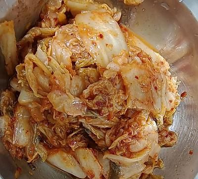 #暖冬酱在手，嗨吃部队锅#韩式泡菜肥牛锅