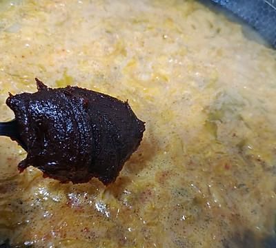 #暖冬酱在手，嗨吃部队锅#韩式泡菜肥牛锅