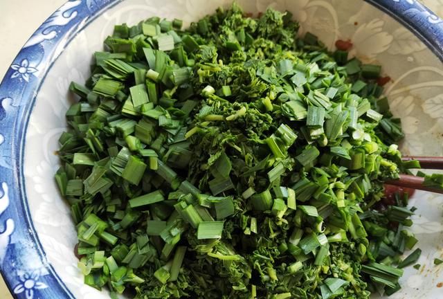 一清热、二解毒、三助消化，5月这菜抓紧吃，鲜嫩营养高，别错过