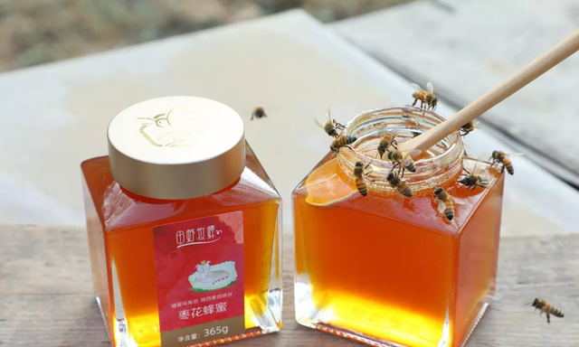 蜂蜜和黄瓜做面膜有什么作用？黄瓜蜂蜜面膜的做法与功效