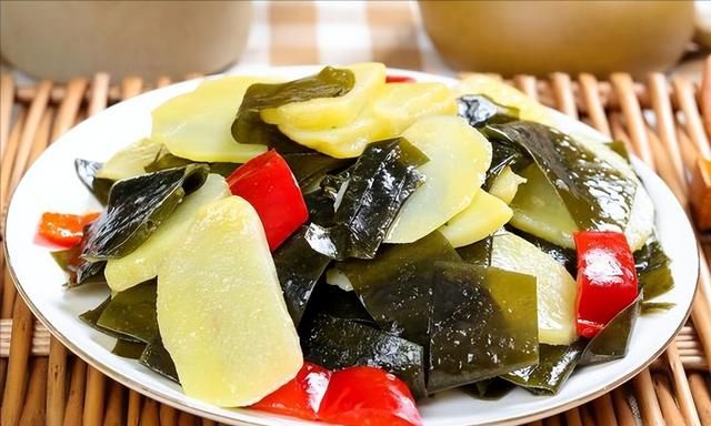 “补脑”别只会吃核桃，这4种食物，才是真正的“补脑高手”！