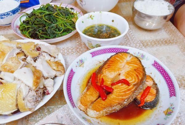 #巨下饭的家常菜#香煎三文鱼