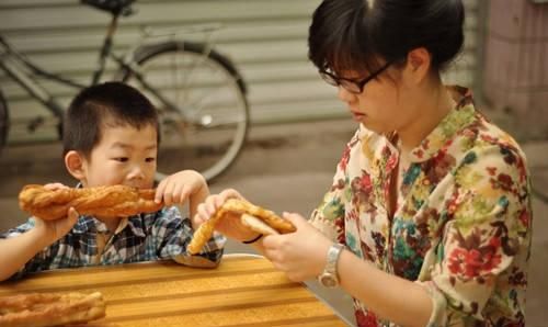 两岁半宝宝吃什么营养又不积食(两岁半宝宝吃什么蔬菜不积食)图2