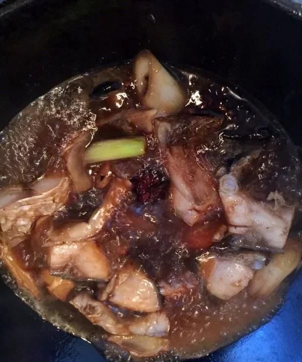 干鱼汤怎么做,简单又好喝,干海鳗鱼汤的做法大全图5