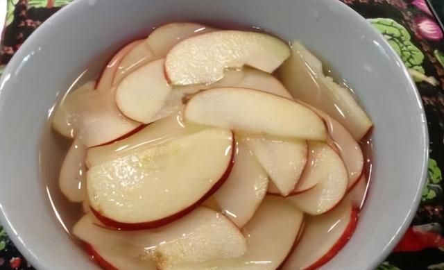 煮过的水果胜过药？别傻傻直接吃了，这几种水果，煮熟后营养翻倍