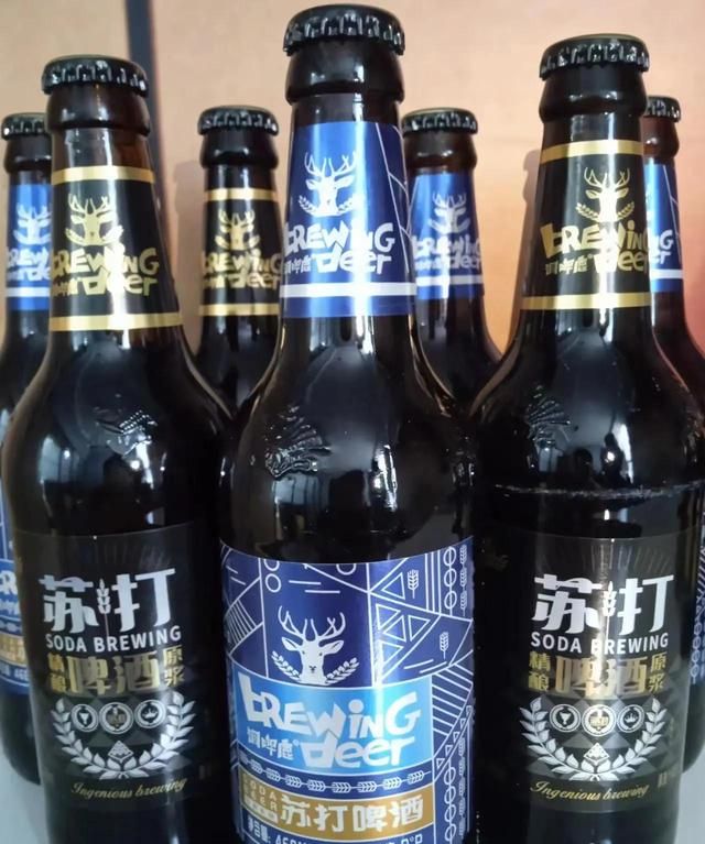 夏天适量喝啤酒，有四大好处