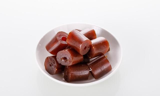 山楂泡水有什么功效(山楂黄芪泡水的功效)图4