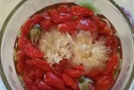 红糖红枣枸杞一起泡水喝可以吗(红枣红糖枸杞泡水有什么功效)图3