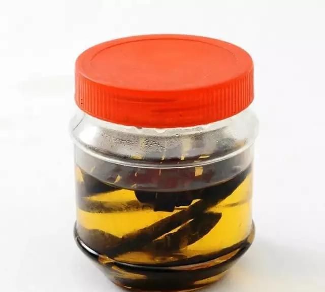 补肝肾强筋骨杜仲的功效与应用(杜仲归经作用以及功效)图2