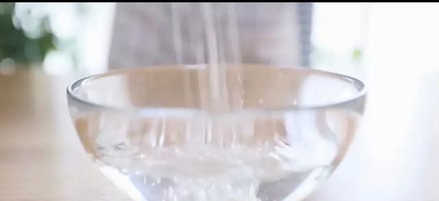 怎么给七个月的宝宝做猪肝粥呢(七个月宝宝可以吃猪肝粥嘛)图2