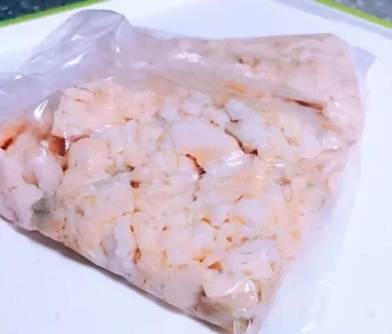 宝宝能不能吃三文鱼(宝宝能吃三文鱼吗)图6